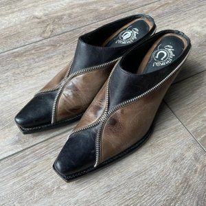 Charlie 1 Horse Handcrafted Western Cowboy Mule Zipper Chain